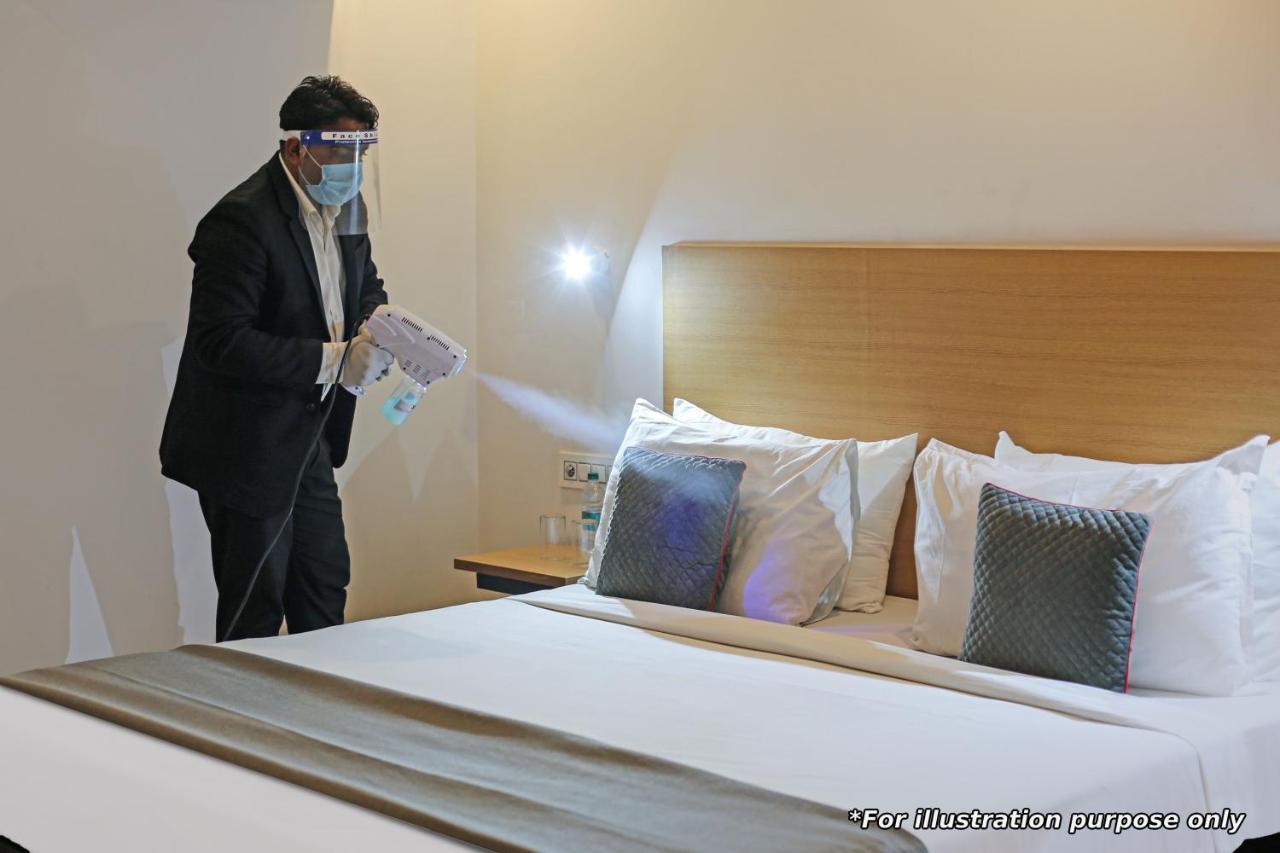Hotel Navjivan Himatnagar Esterno foto