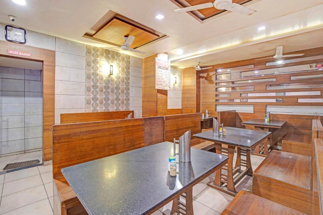 Hotel Navjivan Himatnagar Esterno foto